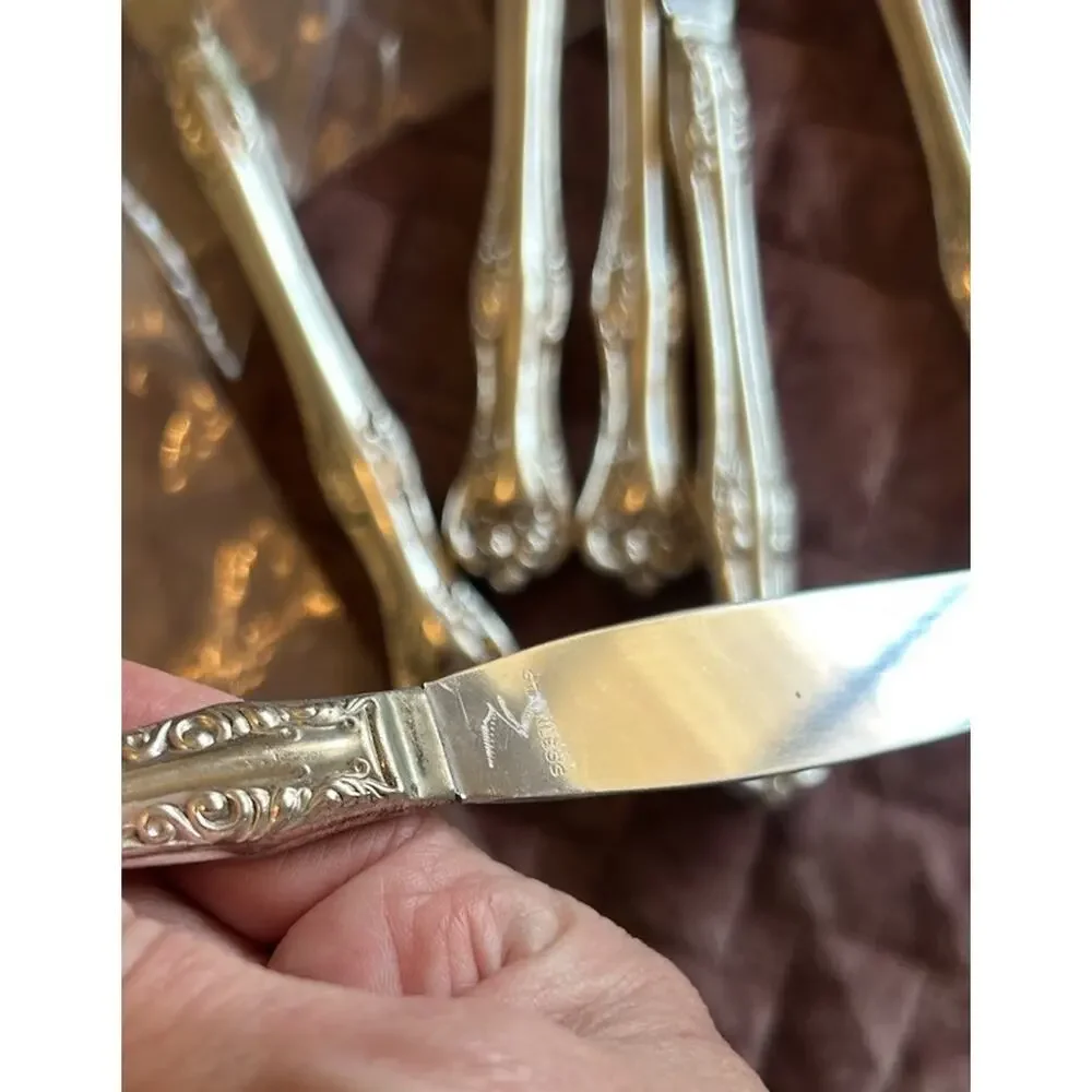 Lot of 7 Modern Hollow Dinner Knives Silverplate 8